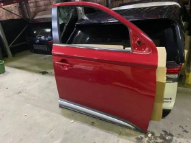 Дверь Mitsubishi Outlander 3 GF 2015- Перед. Прав.