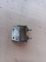 Петля двери багажника Mitsubishi Outlander 3 GF 2012-2023  