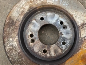 Диск тормозной Kia Stinger J5 2017- Перед. 