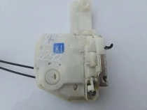 Замок двери Mitsubishi Outlander 3 GF 2012-2023 Перед. Лев.