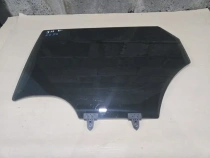 Стекло двери Nissan Qashqai J11 2013-2022 Задн. Лев.
