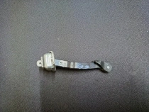 Ограничитель двери Nissan Qashqai J11 2013-2022 Задн. Лев.