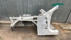 Лонжерон Kia Stinger J5 2017- Перед. Лев.