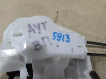 Замок двери Mitsubishi Outlander 3 GF 2012-2022 Задн. Прав.