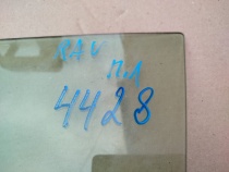 Стекло двери Toyota RAV4 50 XA50 2018-2023 Перед. Лев.