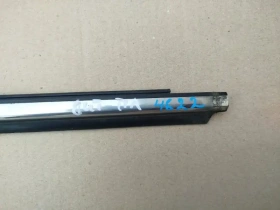 Бархотка двери Mitsubishi Outlander 3 GF 2012-2021 Перед. Лев.