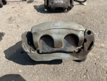 Суппорт тормозной Mitsubishi Outlander 3 GF 2012-2023 Перед. Прав.