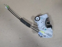 Замок двери Toyota Corolla E210 E210 2018- Перед. Прав.