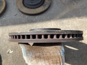 Диск тормозной Infiniti Q50 V37 2013- Перед. 