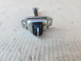 Ограничитель двери Mitsubishi Outlander 3 GF 2012-2023 Перед. Лев.