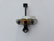 Ограничитель двери Hyundai Tucson TL 2015-2021 Перед. Лев.