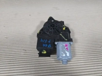 Мотор стеклоподъемника Kia Sportage QL 2015-2022 Перед. Прав.