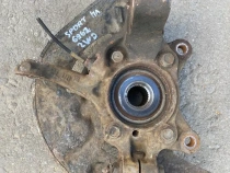 Кулак поворотный Kia Sportage QL 2015-2022 Перед. Лев.