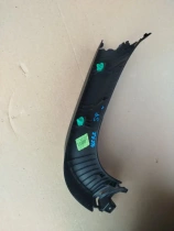 Обшивка двери багажника Kia Sportage QL 2015-2021  Прав.