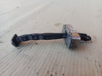 Ограничитель двери Infiniti Q50 V37 2013-2023 Задн. Прав.