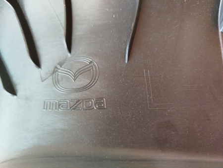 Обшивка двери багажника Mazda CX-5 1 KE 2011-2017  Лев.