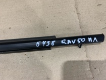 Бархотка двери Toyota RAV4 50 XA50 2018-2023 Перед. Лев.