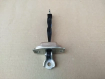 Ограничитель двери Mitsubishi Outlander 3 GF 2012-2021 Задн. Лев.