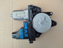 Мотор стеклоподъемника Kia Sorento Prime UM 2014-2020 Перед. Прав.