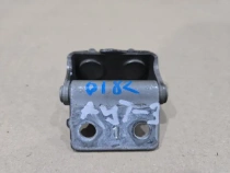 Петля двери багажника Mitsubishi Outlander 3 GF 2012-2022  