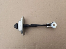 Ограничитель двери Mitsubishi Outlander 3 GF 2012-2021 Перед. Лев.