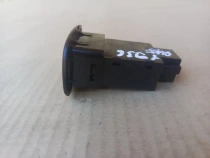 Кнопка открывания багажника Mitsubishi Outlander 3 GF 2012-2023 Задн. 