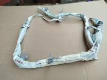 Шторка безопасности Mazda 3 BM BM 2013-2019  Прав.