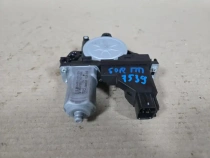 Мотор стеклоподъемника Kia Sorento Prime UM 2014-2020 Перед. Прав.