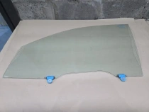 Стекло двери Mitsubishi Outlander 3 GF 2012-2022 Перед. Лев.