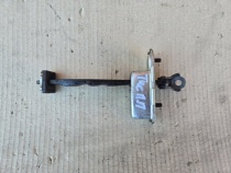 Ограничитель двери Hyundai Tucson TL 2015-2021 Перед. Прав.