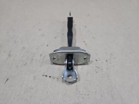 Ограничитель двери Mitsubishi Outlander 3 GF 2012-2022 Задн. Лев.