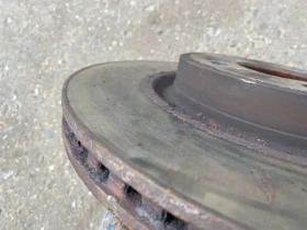 Диск тормозной Kia Stinger J5 2017- Перед. 