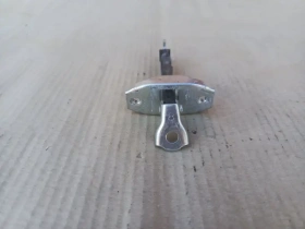 Ограничитель двери Mitsubishi Outlander 3 GF 2012-2023 Задн. Лев.