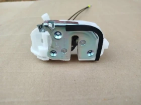 Замок двери Mitsubishi Outlander 3 GF 2012-2021 Задн. Лев.