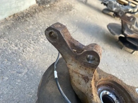 Кулак поворотный Mitsubishi Outlander 3 GF 2012-2023 Перед. Лев.