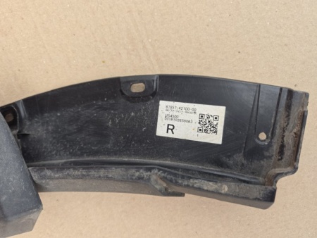 Молдинг арки двери Toyota RAV4 50 XA50 2018-2023 Задн. Прав.