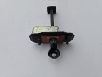 Ограничитель двери Kia Sportage QL 2015-2021 Задн. Прав.