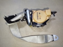 Ремень безопасности Toyota Camry 70 XV70 2017-2024 Задн. Лев.