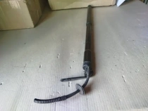 Амортизатор двери багажника Nissan X-TRAIL T32R 2013-2022 Задн. 