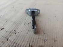 Ограничитель двери Mitsubishi Outlander 3 GF 2015-2023 Перед. Прав.