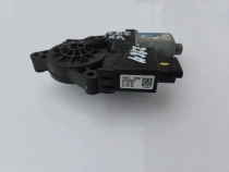 Мотор стеклоподъемника Hyundai Santa Fe 4 TM 2018-2023 Перед. Лев.