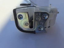 Замок двери Mitsubishi ASX GA 2010-2023 Задн. Лев.