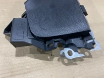 Подушка безопасности в колени Toyota Camry 70 XV70 2018-2024  