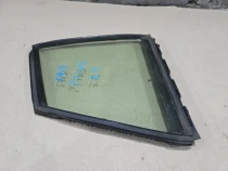 Форточка двери Toyota Prius 4 XW50 2015-2023 Задн. Прав.