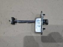 Ограничитель двери Hyundai Tucson TL 2015-2021 Задн. Лев.