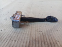 Ограничитель двери Infiniti Q50 V37 2013-2023 Перед. Прав.