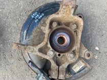 Кулак поворотный Kia Sorento Prime UM 2014-2020 Перед. Лев.