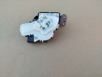 Замок двери багажника Mazda CX-5 1 KE 2011-2017 Задн. 