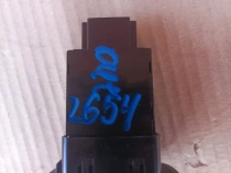 Кнопка открывания багажника Mitsubishi Outlander 3 GF 2012-2023 Задн. 