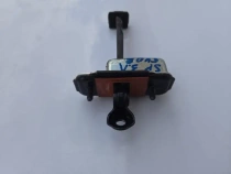 Ограничитель двери Kia Sportage QL 2015-2021 Задн. Лев.